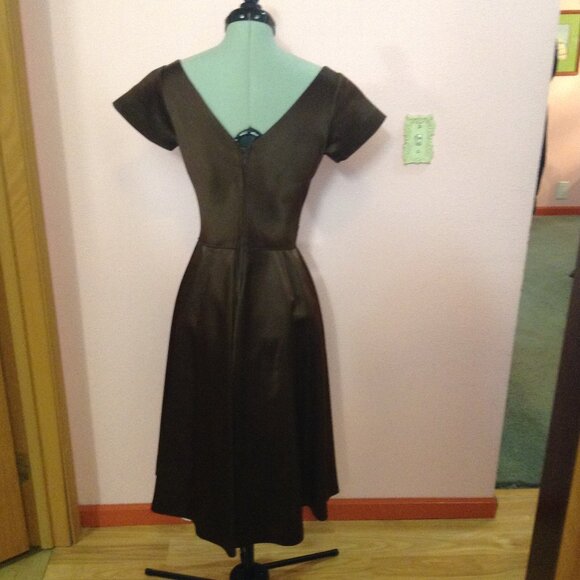 Vintage 1950s '50s Brown Satin Cocktail Dress with Tiered Lace Bodice - Picture 3 of 5